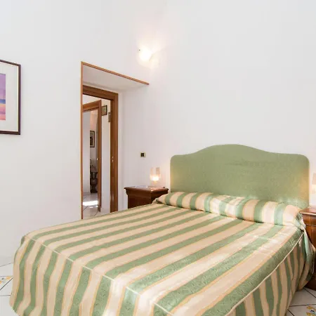 Locazione Turistica Emilia's By Interhome Sorrente